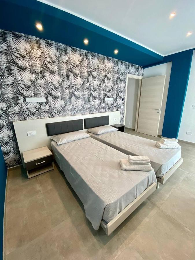 Floridida Rooms & Breakfast Marina dʼMarina dʼAndora Exterior foto