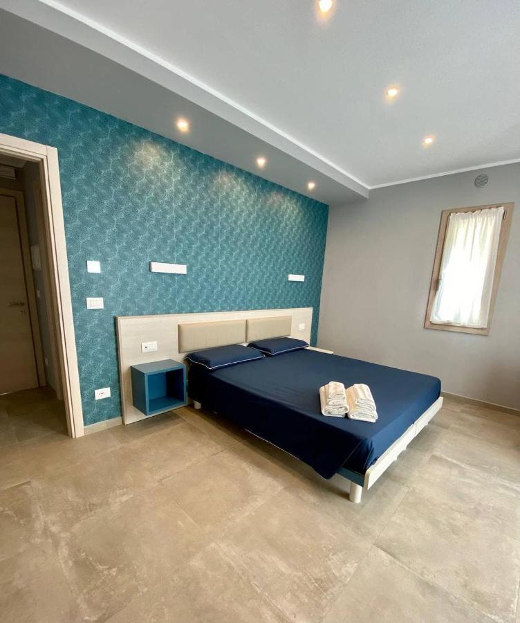 Floridida Rooms & Breakfast Marina dʼMarina dʼAndora Exterior foto